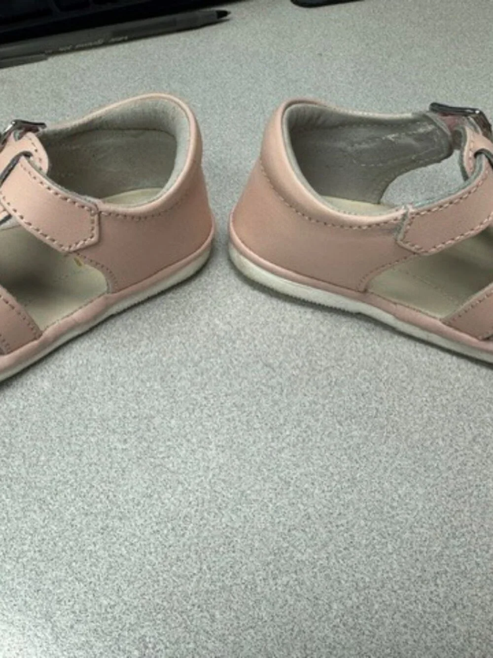 ANGEL PINK SANDALS SIZE 4 TODDLER EXCELLENT CONDITION